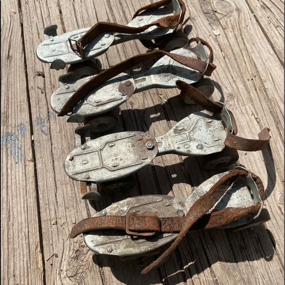 Other - Vintage Metal Roller Skates 2 Pairs